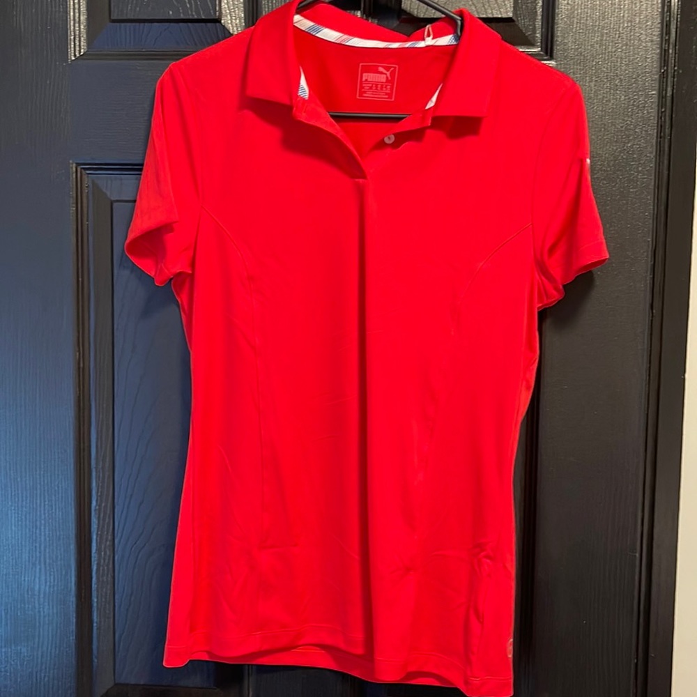 Women’s puma shirt size medium